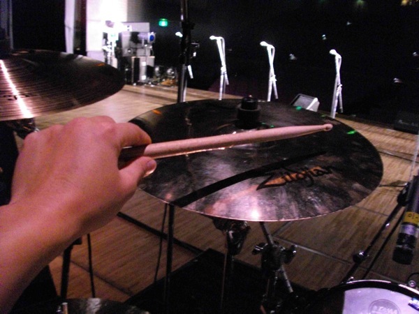 Shinya Left Hand Crash