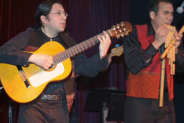 Juanito and Jorge play hard