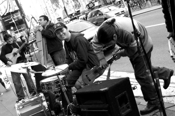 charango smash